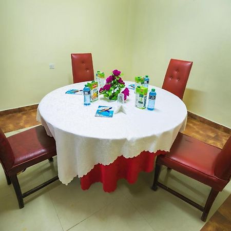 Airport View Plaza Hotel Nairobi Ngoại thất bức ảnh